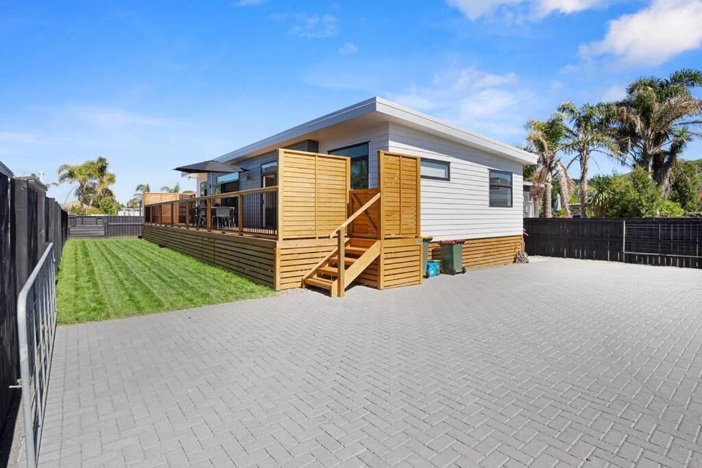 Leisure On Leo Villa Waihi Exteriör bild