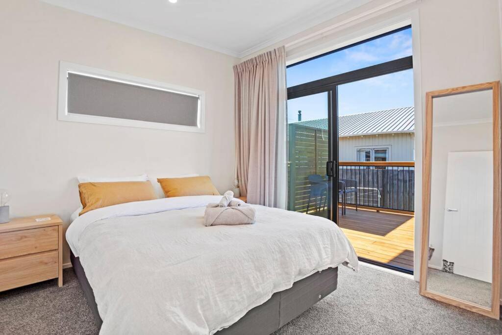 Leisure On Leo Villa Waihi Exteriör bild
